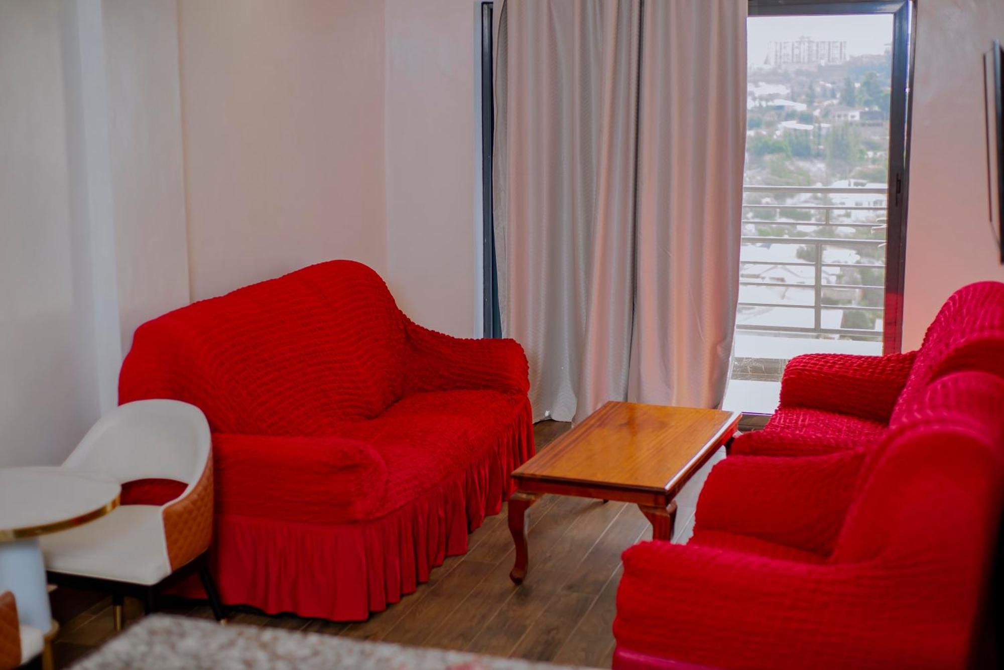 Centric Hotel Kigali Buitenkant foto
